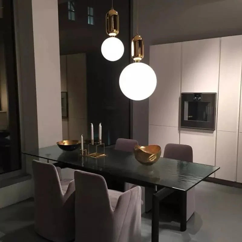 Moderne Bolvormige Hanglamp - Slank Ontwerp Verlichting