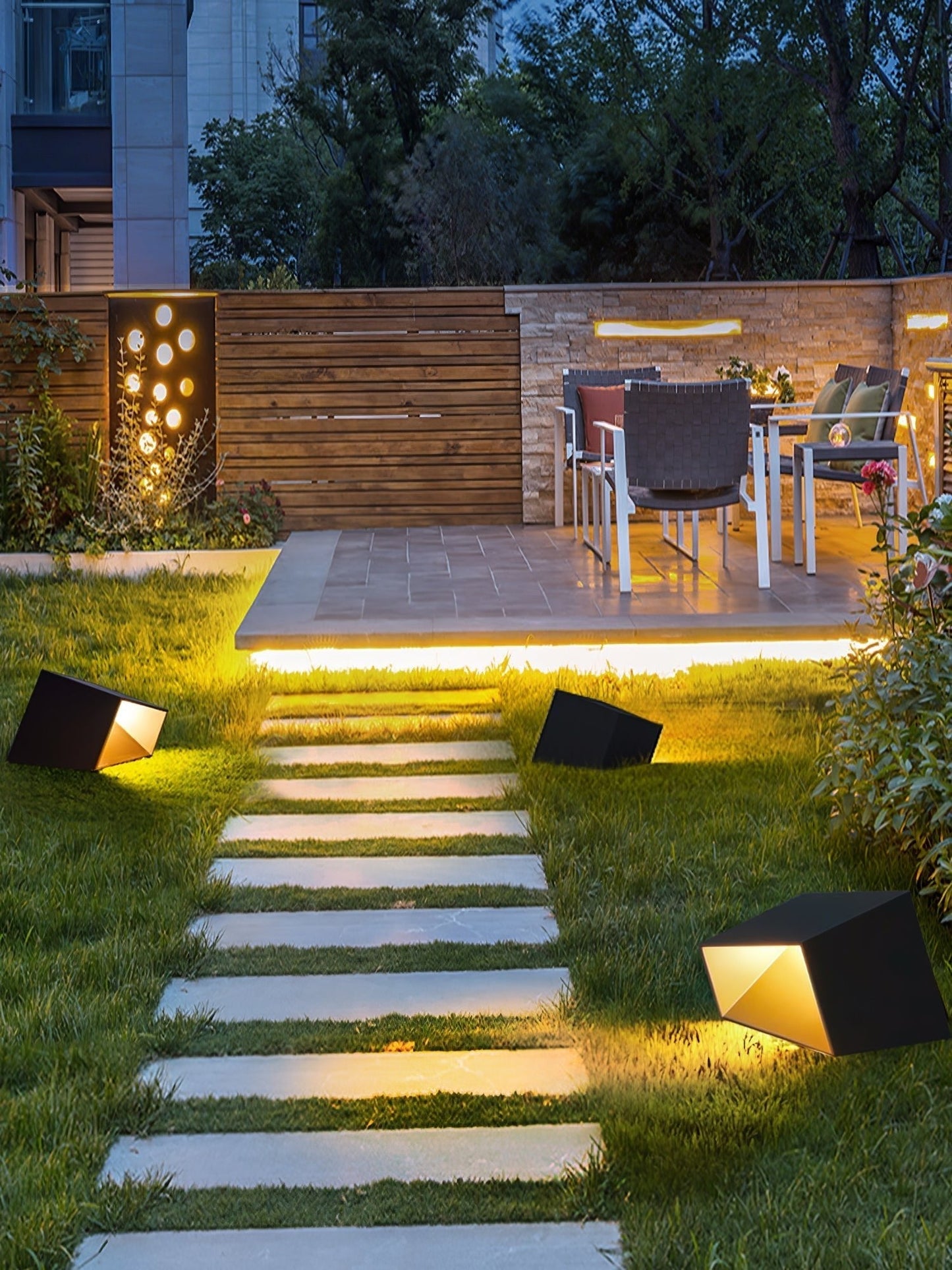 Zonne-energie Tuinlamp LED - Efficiënte Compacte Phineas