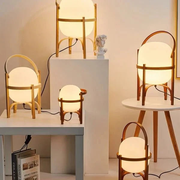 Houten Tafellamp met Opaal Glas - Albert Gezellige Lamp