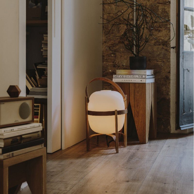 Houten Tafellamp met Opaal Glas - Albert Gezellige Lamp
