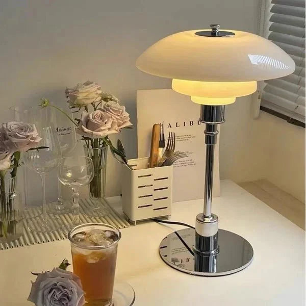Moderne Tafellamp met Opaalglas - Elegante Verlichting