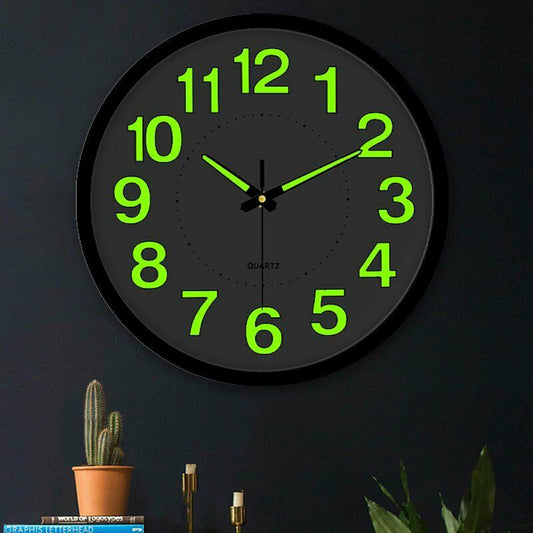 Moderne Wandklok met Nachtlicht - Elegante Decoratie