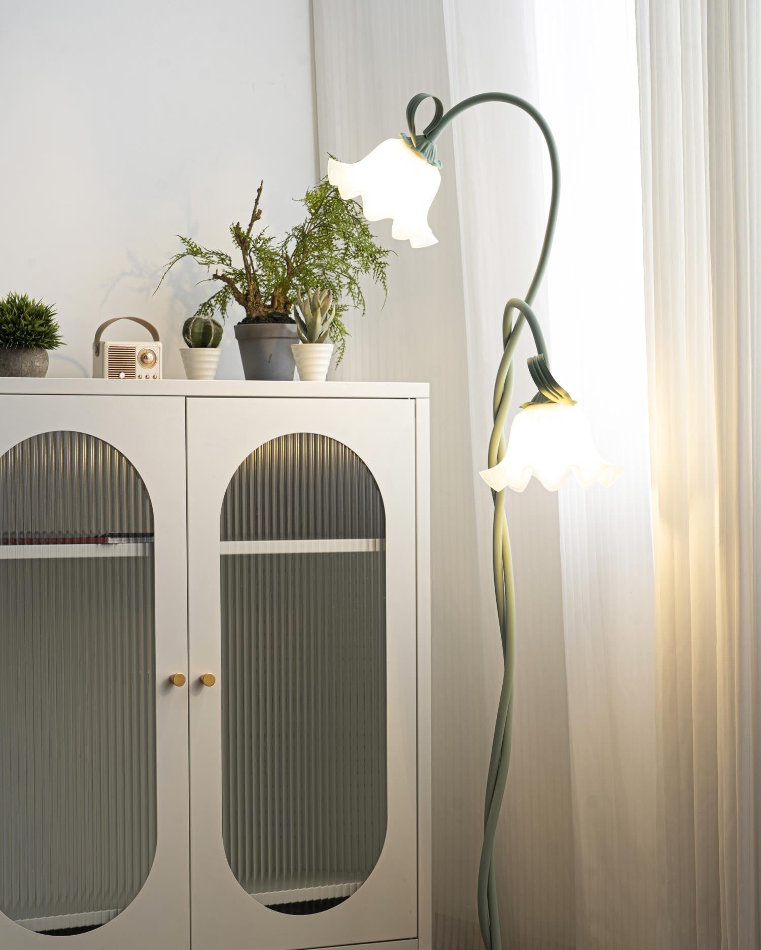Vloerlamp met Bloemenpatroon - Uniek Design Armando