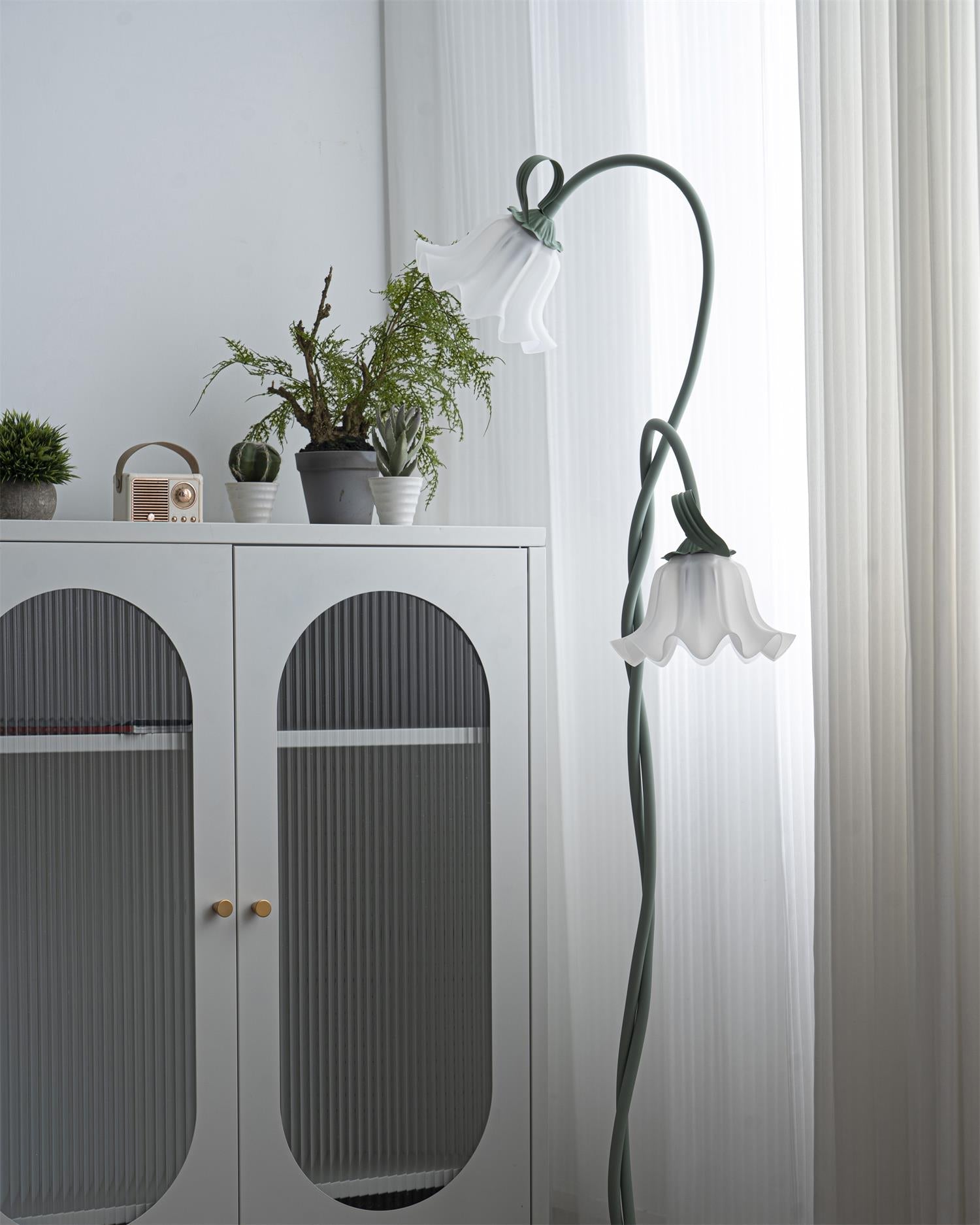 Vloerlamp met Bloemenpatroon - Uniek Design Armando