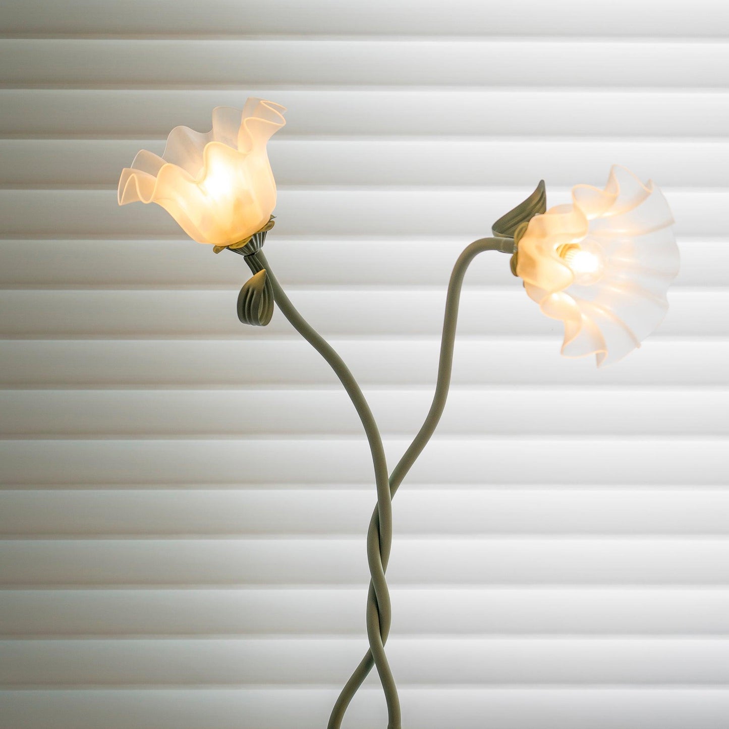 Vloerlamp met Bloemenpatroon - Uniek Design Armando